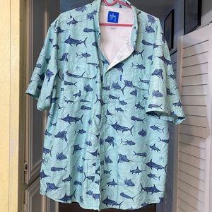 guy Harvey men’s x large short sleeve shirt.